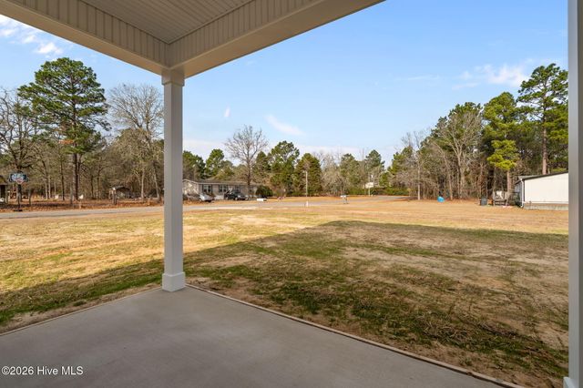 394 Lakebay Road, Vass, NC 28394