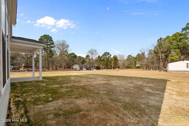394 Lakebay Road, Vass, NC 28394