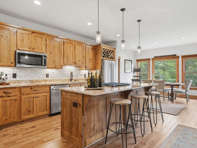 152 Oceola Drive, Ellijay, GA 30540
