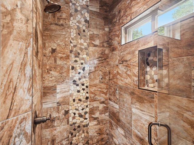 152 Oceola Drive, Ellijay, GA 30540