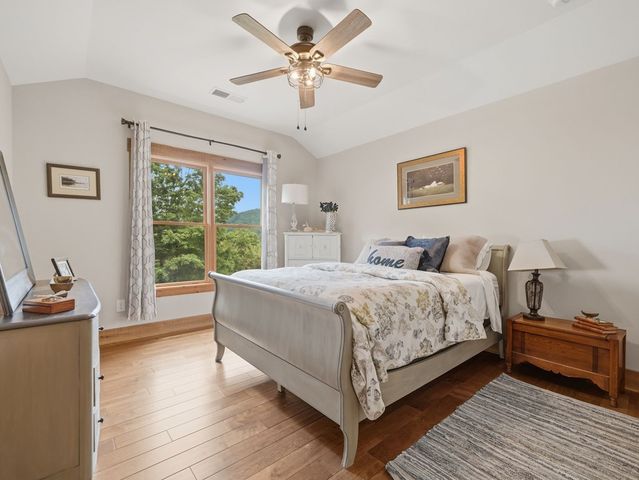 152 Oceola Drive, Ellijay, GA 30540
