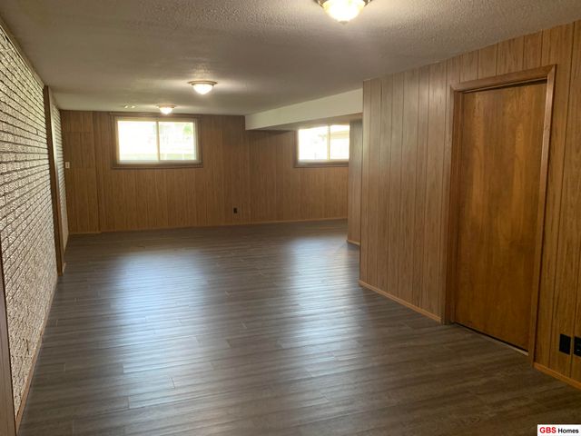 6612-6616 S 85 Street, Ralston, NE 68127