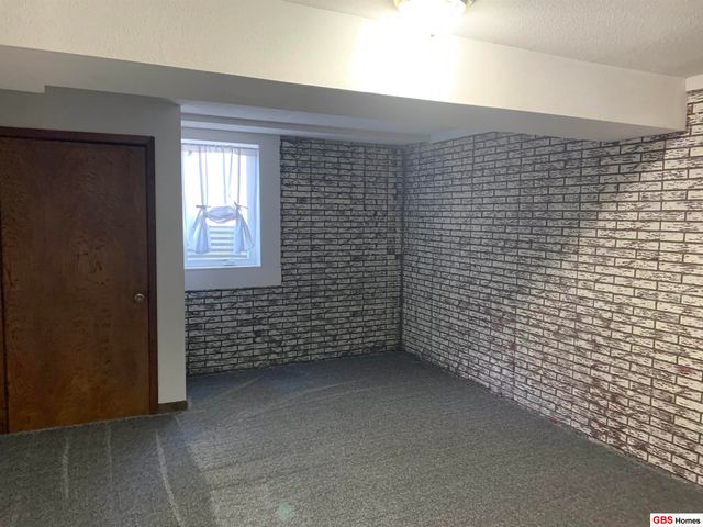 6612-6616 S 85 Street, Ralston, NE 68127