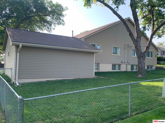 6612-6616 S 85 Street, Ralston, NE 68127