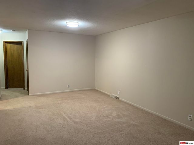 6612-6616 S 85 Street, Ralston, NE 68127