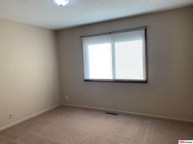 6612-6616 S 85 Street, Ralston, NE 68127