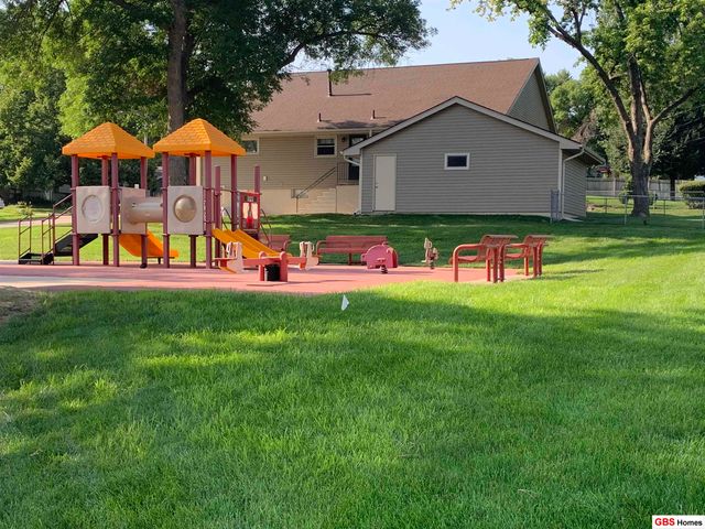 6612-6616 S 85 Street, Ralston, NE 68127