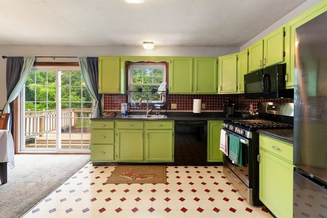 31 Adams Street, St. Albans City, VT 05478