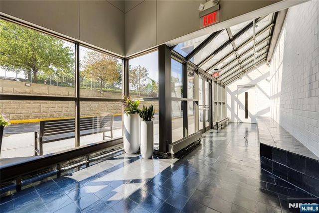 100 Manhattan Avenue 910, Union City, NJ 07087