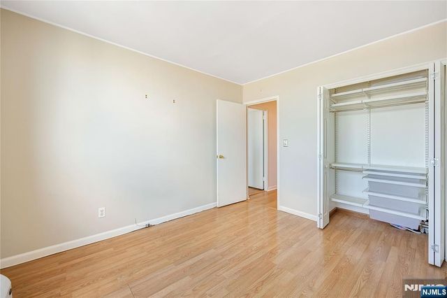 100 Manhattan Avenue 910, Union City, NJ 07087