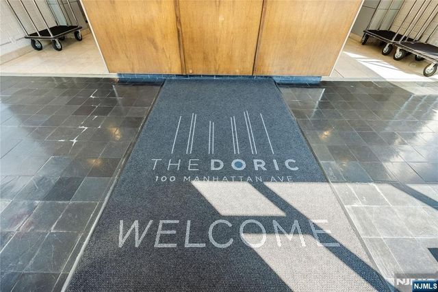 100 Manhattan Avenue 910, Union City, NJ 07087