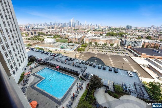 100 Manhattan Avenue 910, Union City, NJ 07087