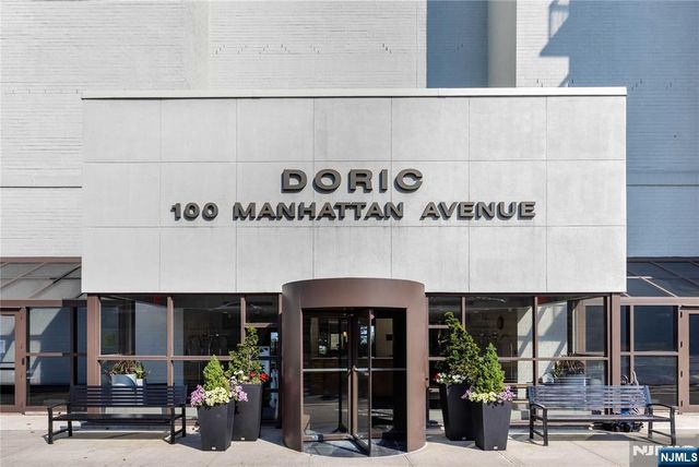 100 Manhattan Avenue 910, Union City, NJ 07087