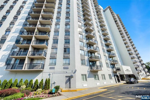100 Manhattan Avenue 910, Union City, NJ 07087