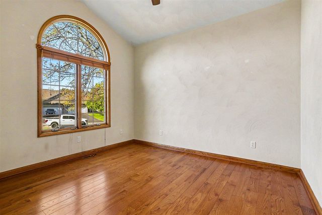 303 Beckett Park, Battle Creek, MI 49015