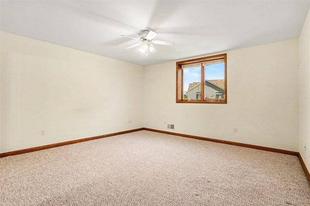 303 Beckett Park, Battle Creek, MI 49015