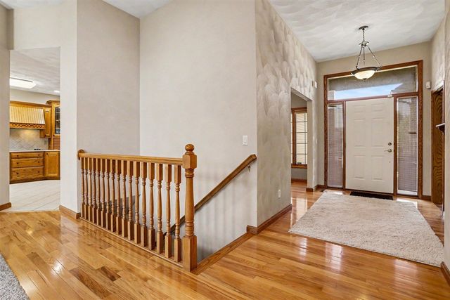 303 Beckett Park, Battle Creek, MI 49015