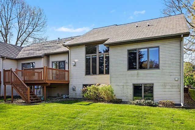 303 Beckett Park, Battle Creek, MI 49015