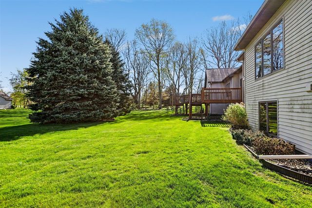 303 Beckett Park, Battle Creek, MI 49015