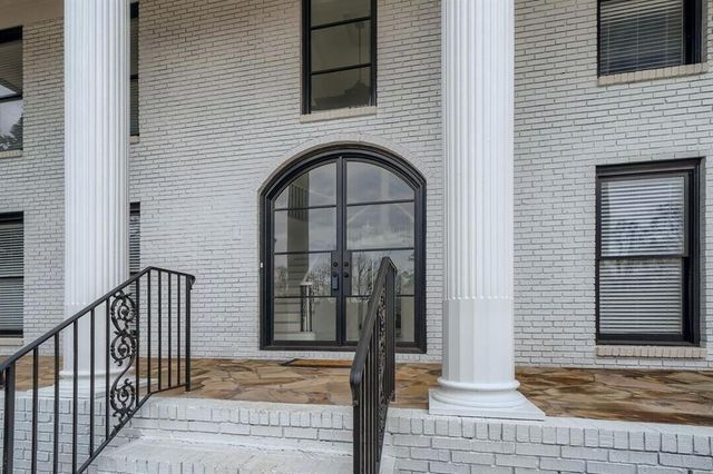425 Ferry Landing, Sandy Springs, GA 30328