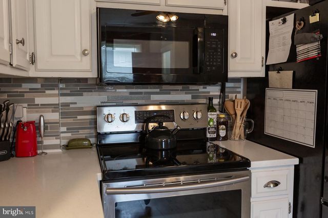 139 N HANOVER ST, Elizabethtown, PA 17022