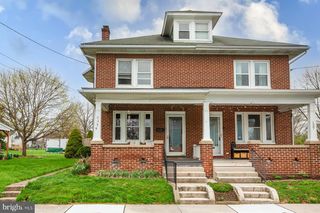 139 N HANOVER ST, Elizabethtown, PA 17022