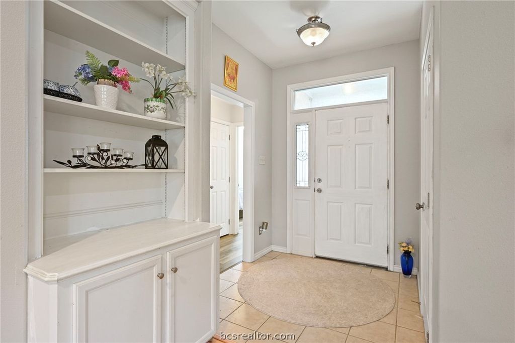 107 Hartford Drive, College Station, TX 77845 — photo 3