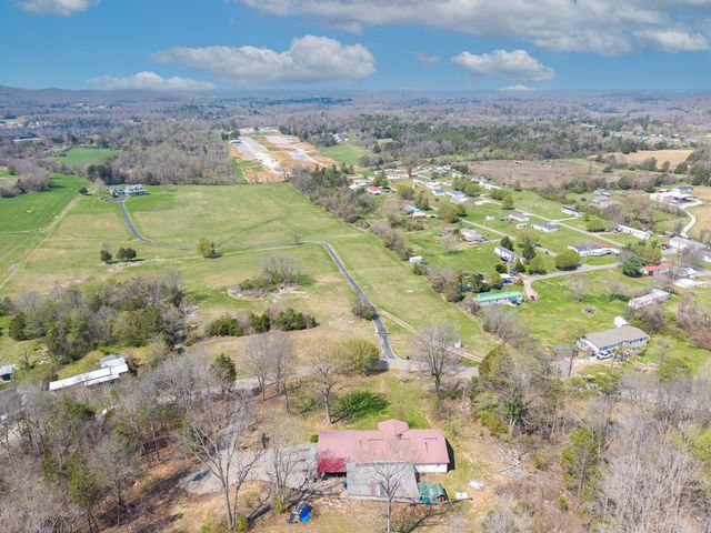 545 Lewis Bray Road, Burnside, KY 42519