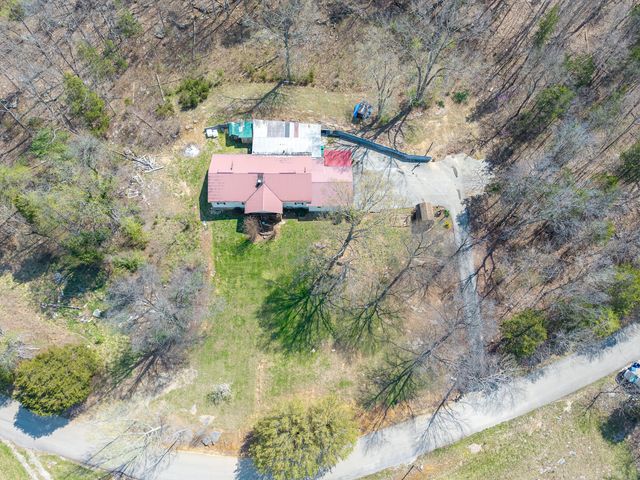 545 Lewis Bray Road, Burnside, KY 42519