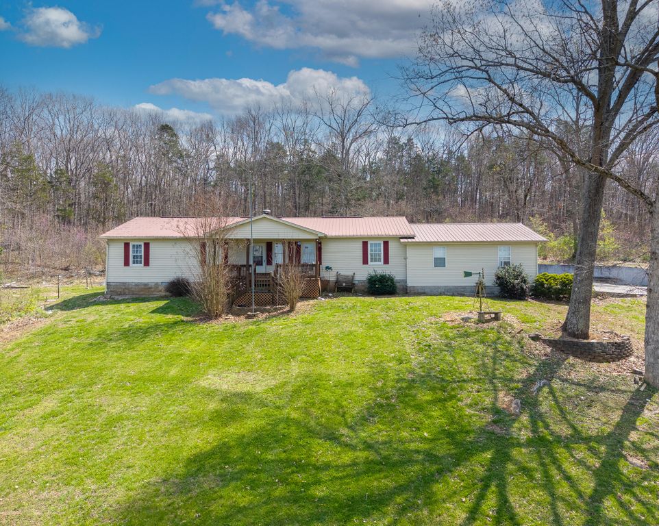 545 Lewis Bray Road, Burnside, KY 42519