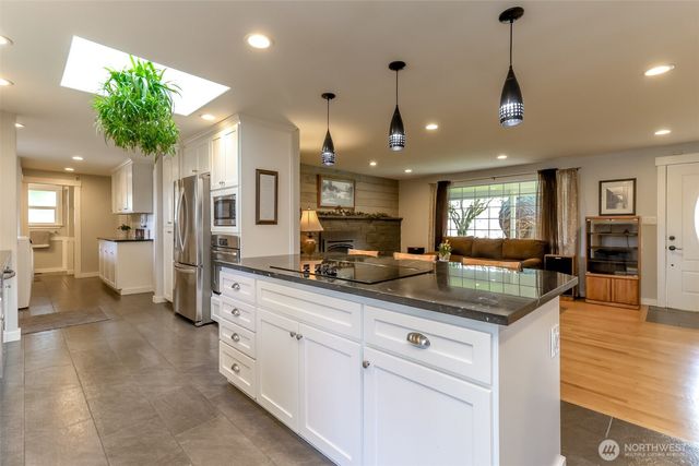 5209 87th Street Ct E, Tacoma, WA 98446