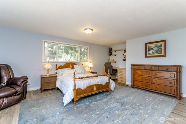 5209 87th Street Ct E, Tacoma, WA 98446