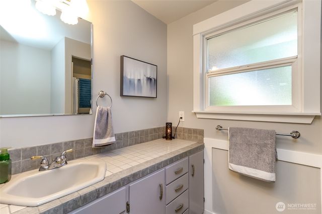 5209 87th Street Ct E, Tacoma, WA 98446