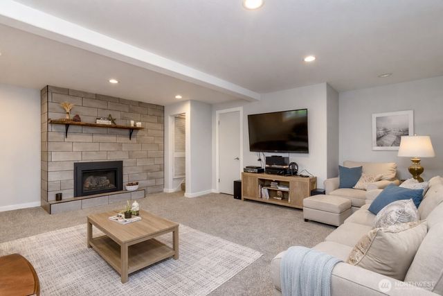 5209 87th Street Ct E, Tacoma, WA 98446