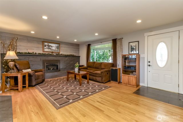 5209 87th Street Ct E, Tacoma, WA 98446