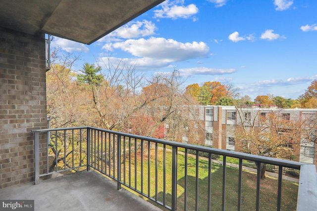 3904 BEL PRE RD #3904-6, Silver Spring, MD 20906