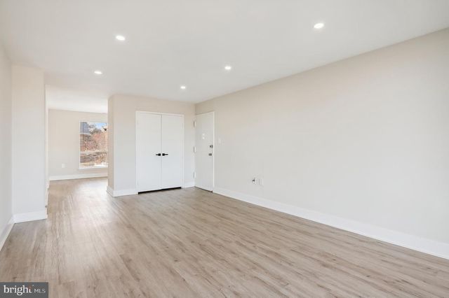 3904 BEL PRE RD #3904-6, Silver Spring, MD 20906