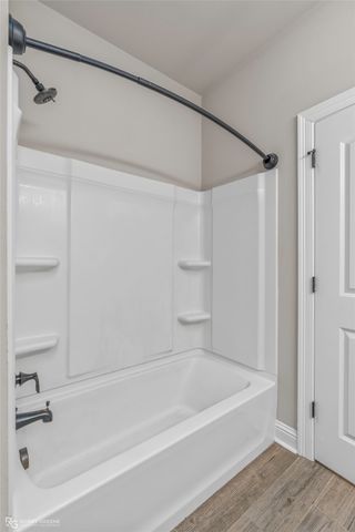 711 Esau Avenue, Bossier City, LA 71111