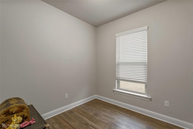 711 Esau Avenue, Bossier City, LA 71111