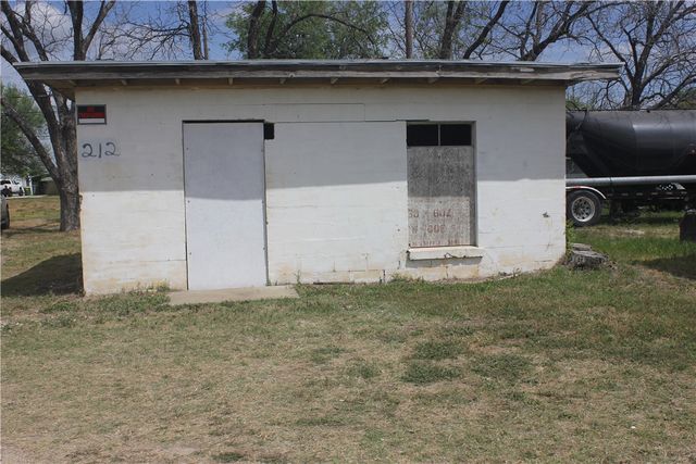 212 Loop 340, Bellmead, TX 76705