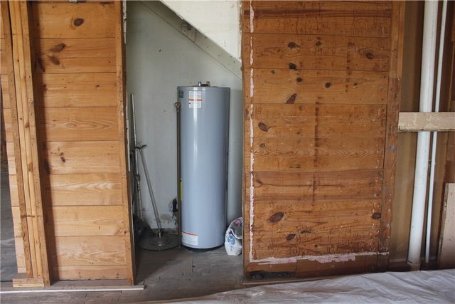 212 Loop 340, Bellmead, TX 76705