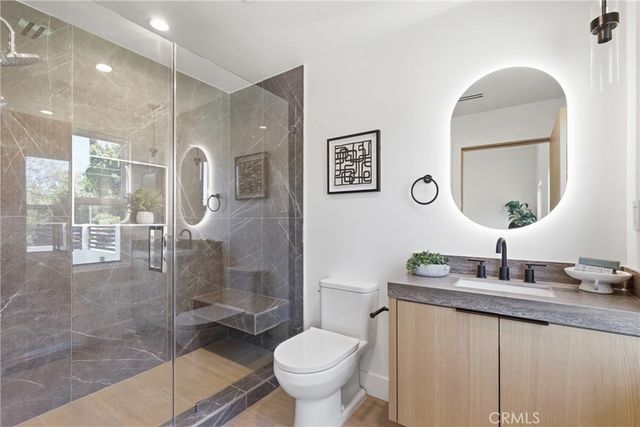 5016 Rubio Avenue, Encino, CA 91436