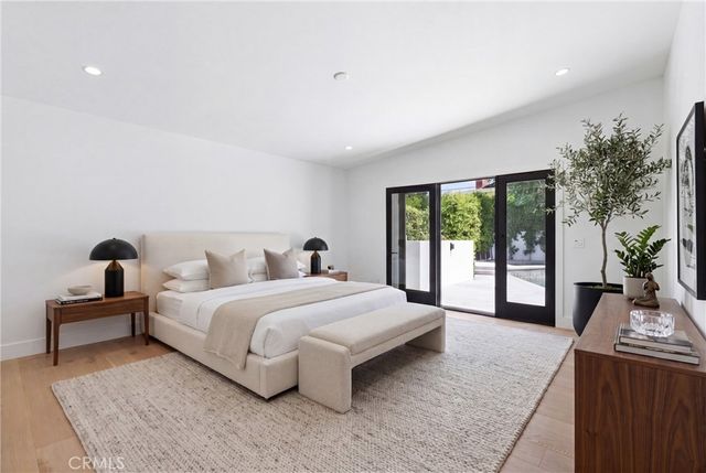 5016 Rubio Avenue, Encino, CA 91436