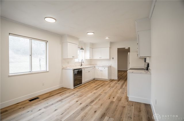 861 Kenbrook Drive, Vandalia, OH 45377