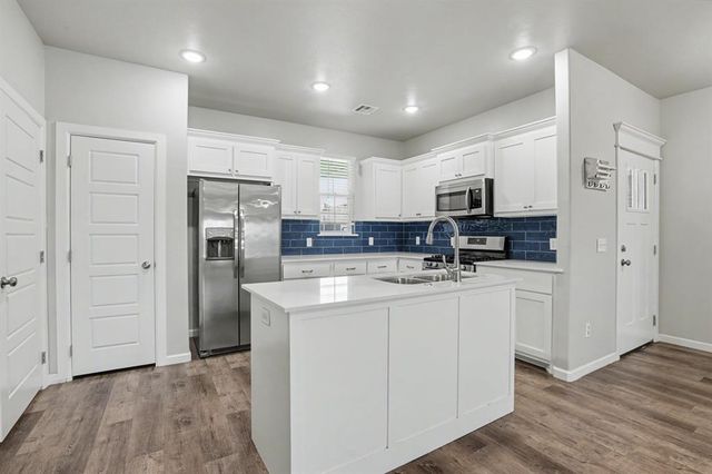 2217 Alta Vista Lane, Edmond, OK 73034