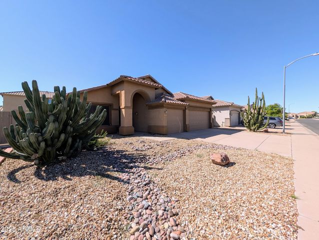 5959 W KIMBERLY Way, Glendale, AZ 85308