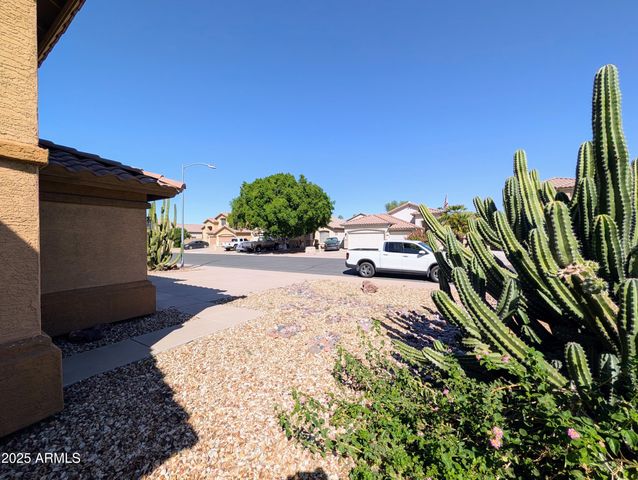5959 W KIMBERLY Way, Glendale, AZ 85308
