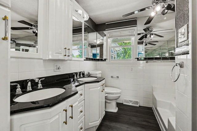 2945 W Lincoln Avenue, Ionia, MI 48846
