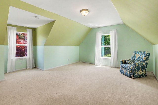 2945 W Lincoln Avenue, Ionia, MI 48846