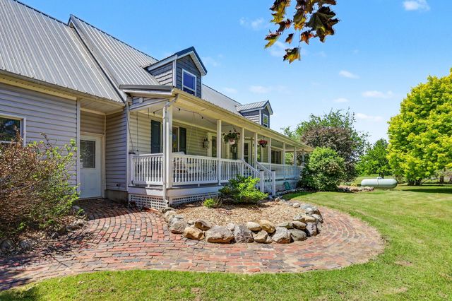 2945 W Lincoln Avenue, Ionia, MI 48846